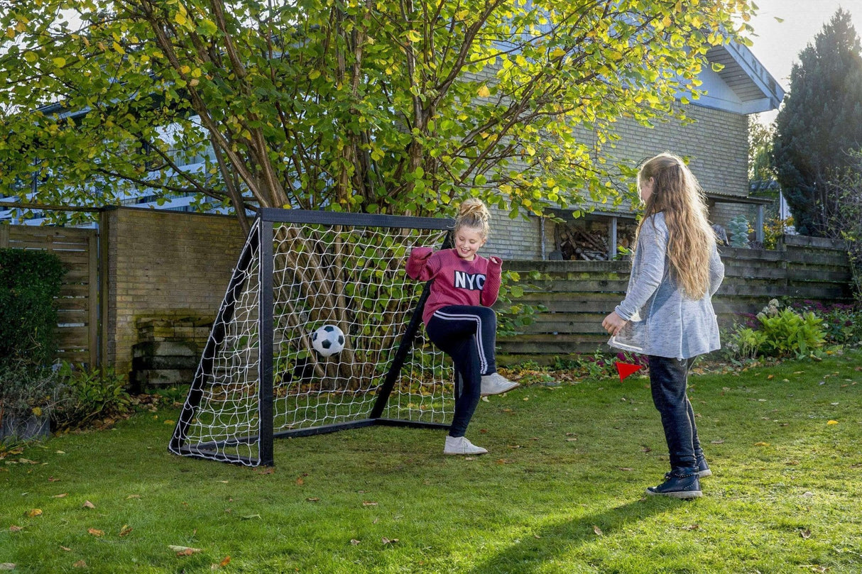 Homegoal Junior fodboldmål sort - 175 x 140 cm - Lukaki.dkHomegoal Junior fodboldmål sort - 175 x 140 cm