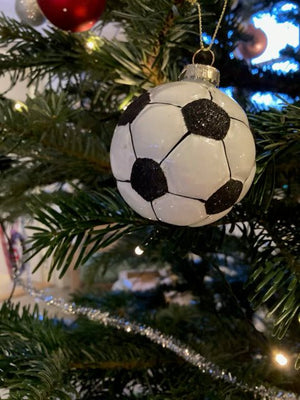 Fodbold Julekugle (7 cm) - Lukaki.dkFodbold Julekugle (7 cm)