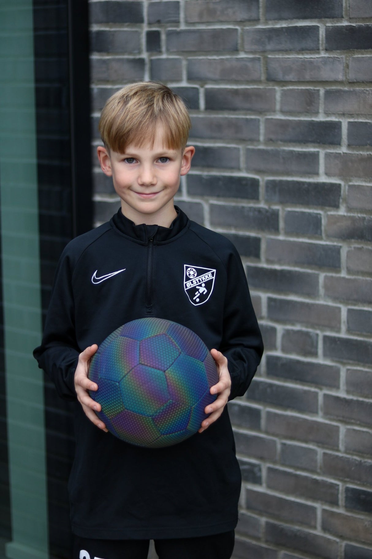 Lysreflekterende fodbold - str. 5 - Lukaki.dkLysreflekterende fodbold - str. 5