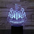 Newcastle United 3D Fodbold lampe - Lyser i 7 farver - Lukaki.dkNewcastle United 3D Fodbold lampe - Lyser i 7 farver