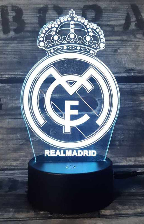 Real Madrid 3D Fodbold lampe - Lyser i 7 farver - Lukaki.dkReal Madrid 3D Fodbold lampe - Lyser i 7 farver