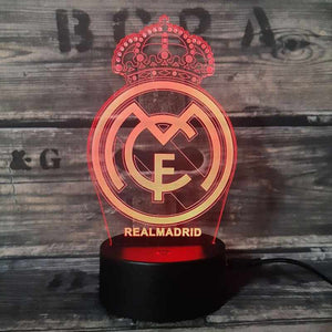 Real Madrid 3D Fodbold lampe - Lyser i 7 farver - Lukaki.dkReal Madrid 3D Fodbold lampe - Lyser i 7 farver