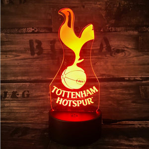 Tottenham 3D Fodbold lampe - Lyser i 7 farver - Lukaki.dkTottenham 3D Fodbold lampe - Lyser i 7 farver