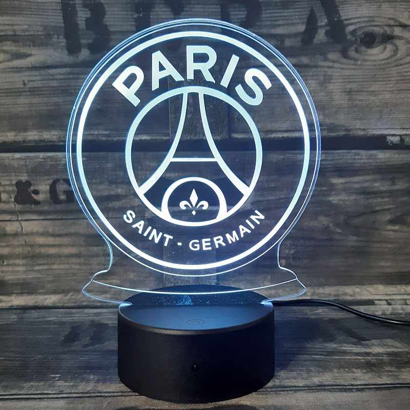 PSG 3D-Fußballlampe – Leuchtet in 7 Farben
