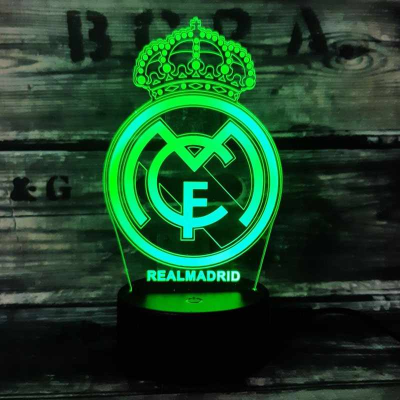 Real Madrid 3D-Fußballlampe – Leuchtet in 7 Farben